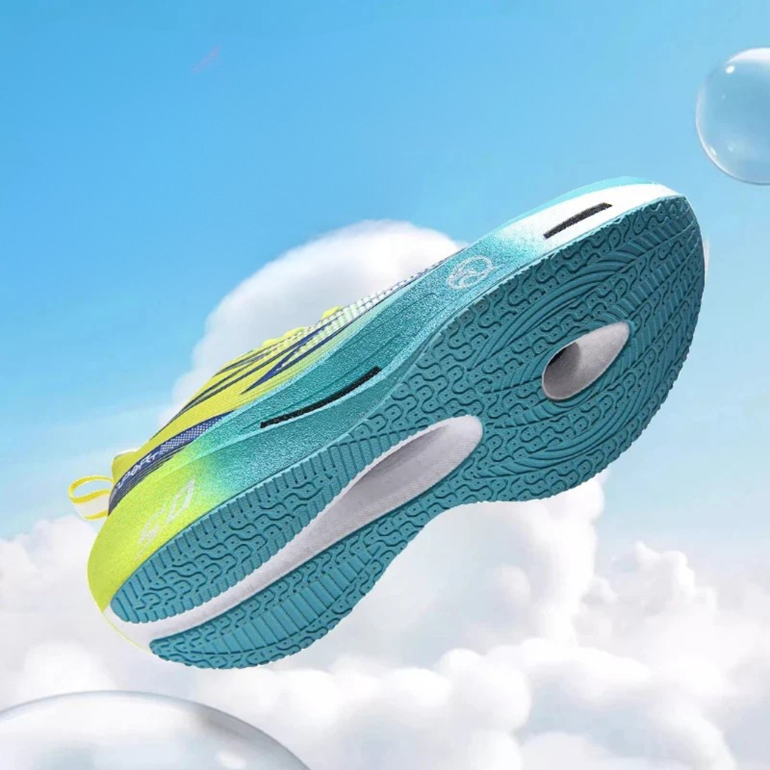 Nordspur | Aerovault Racing  Kohlenstoffplatten-Trainer