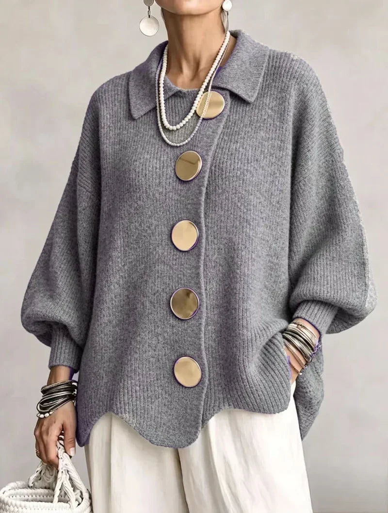 Oversized Strickweste Damen mit goldenen Knöpfen