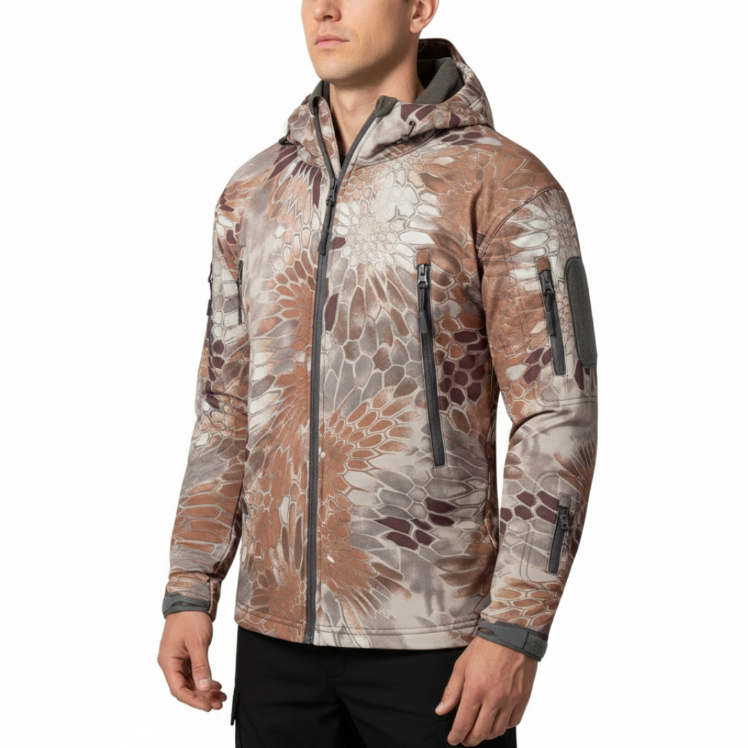 Wasserdichte Herren Softshell-Jacke in Camouflage – Winddichte Jagd-Fleecejacke mit Kapuze