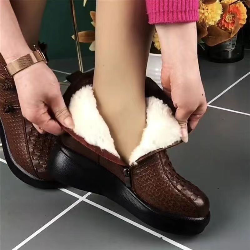 Damenstiefel aus Leder, warm und modern für den Winter
