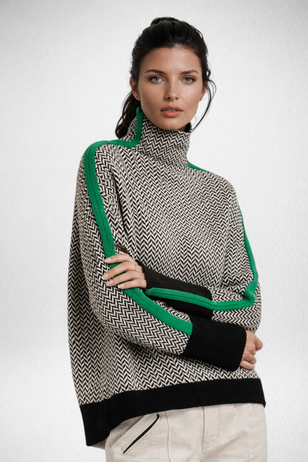 Contrast Stripe Pullover