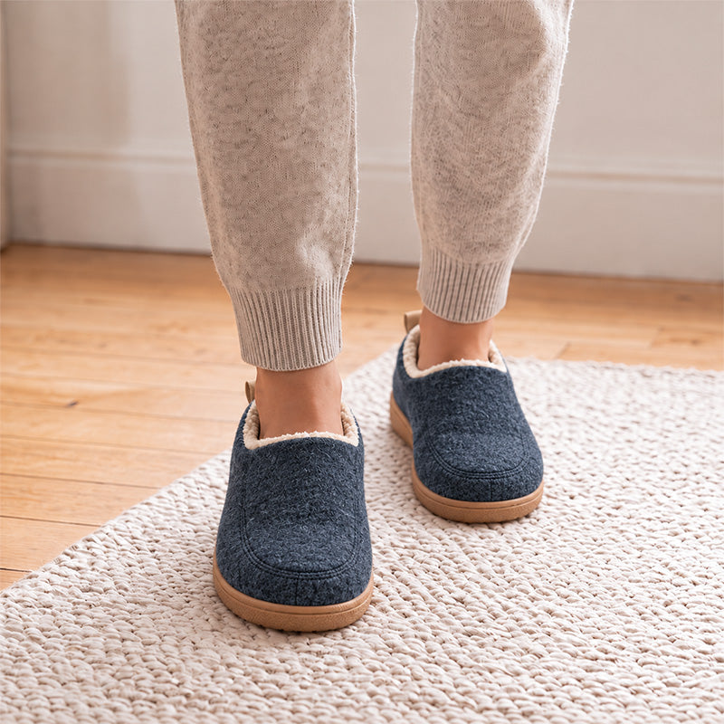 Unisex Orthopädische Hausschuhe mit Fußgewölbestütze und warmer Fleecefütterung