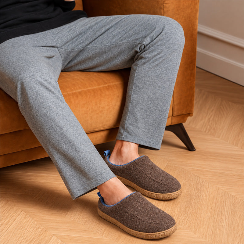 Unisex Orthopädische Hausschuhe mit Fußgewölbestütze und warmer Fleecefütterung