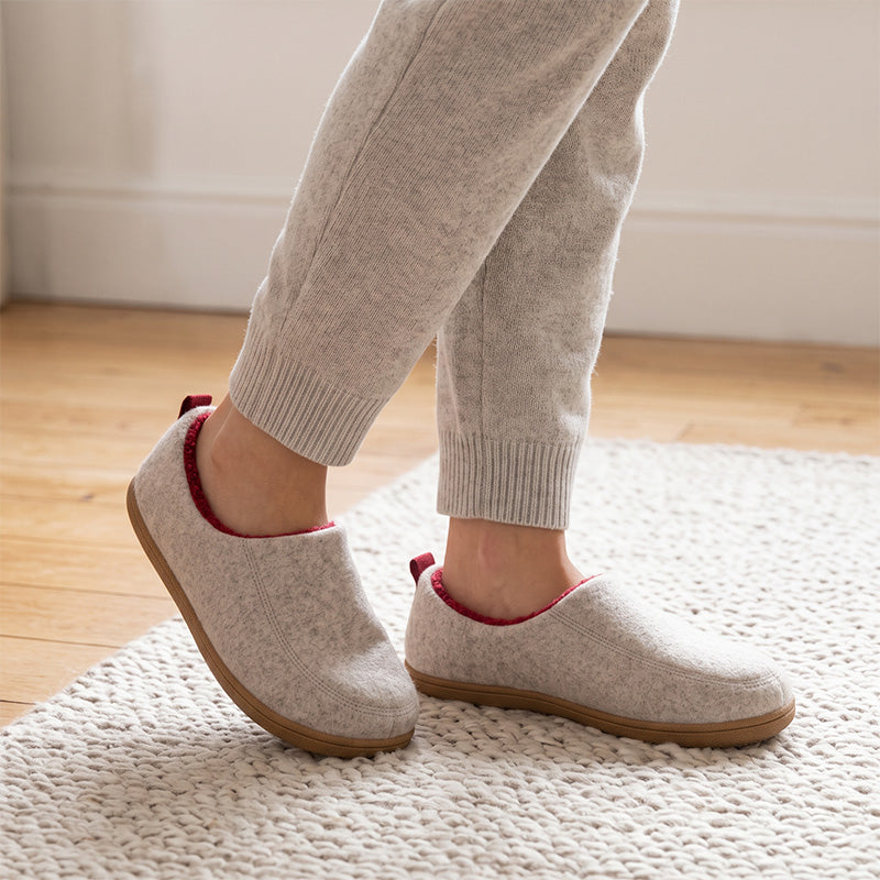 Unisex Orthopädische Hausschuhe mit Fußgewölbestütze und warmer Fleecefütterung
