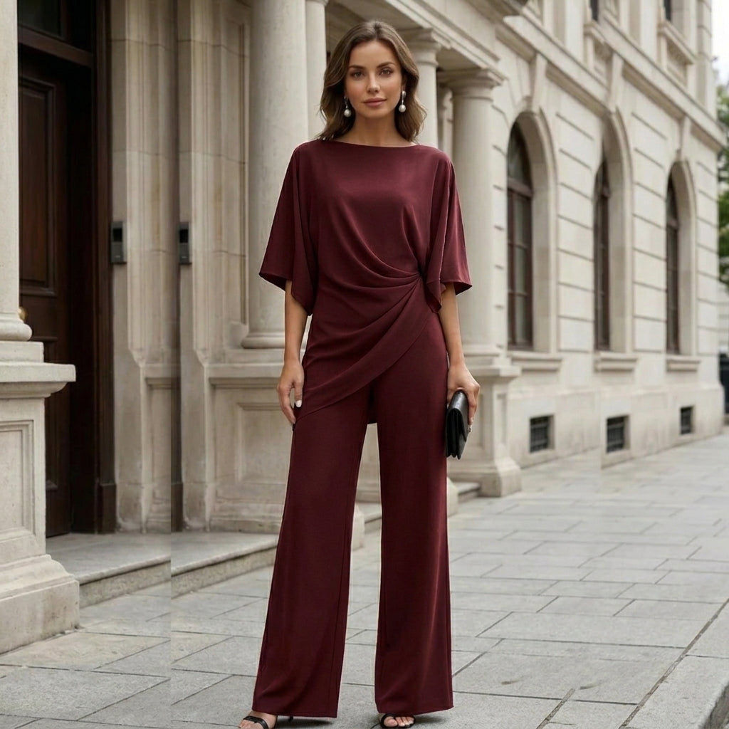 Zweiteiler mit Marlenehose und Cape-Ärmeln