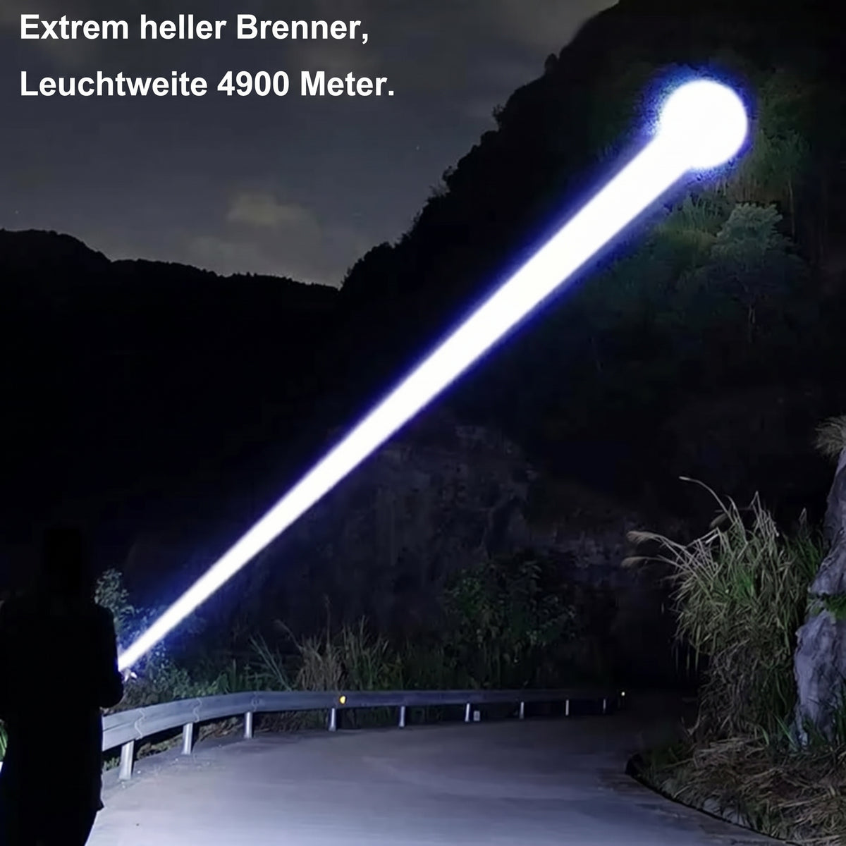 Nordspur | Kraftvolle Taschenlampe mit Zoom-Funktion