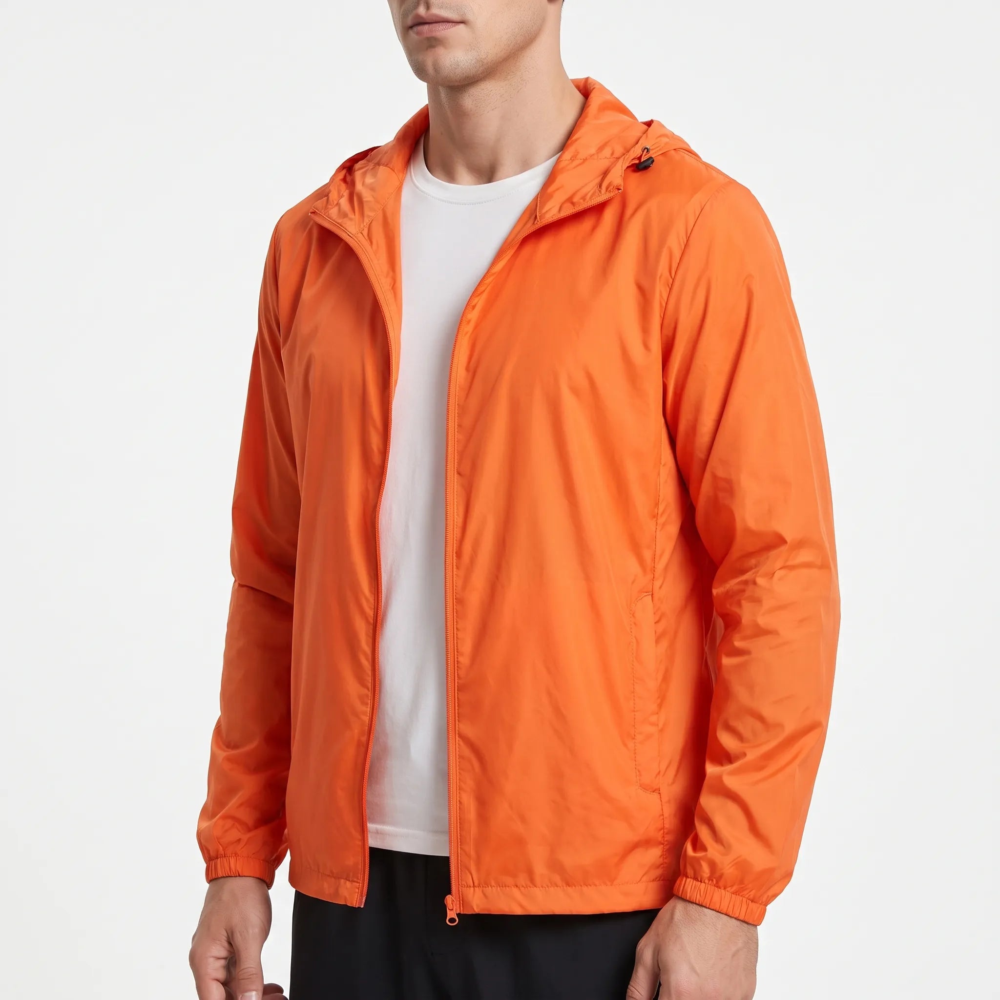 Herren-Windjacke leicht schnelltrocknend mit Kapuze und Reißverschluss