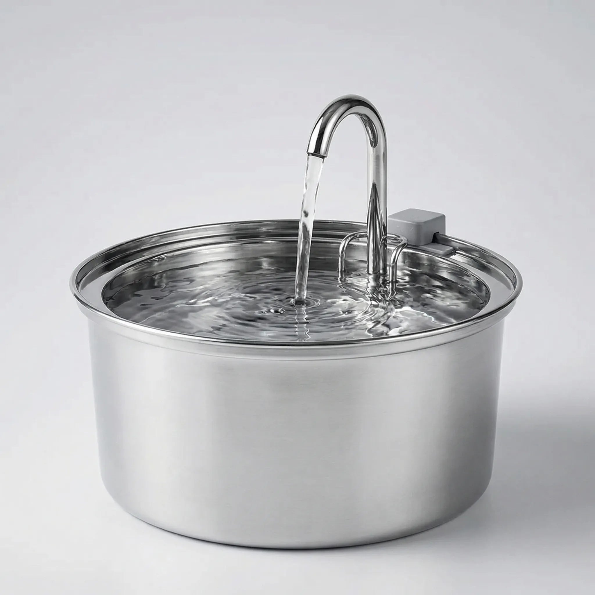 Automatischer Trinkbrunnen für Haustiere mit Filter und fließendem Wasser
