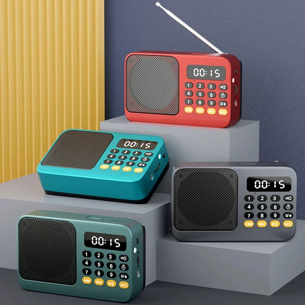 Tragbarer Akku-Radioempfänger mit Bluetooth-Lautsprecher und Taschenlampe