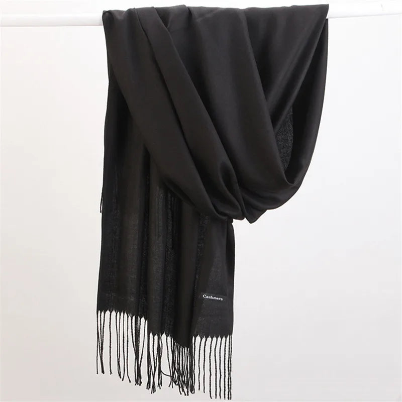 Nordspur | AuraWrap Eleganter Damenschal Mit Quasten