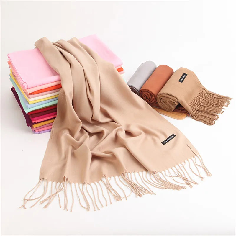 Nordspur | AuraWrap Eleganter Damenschal Mit Quasten