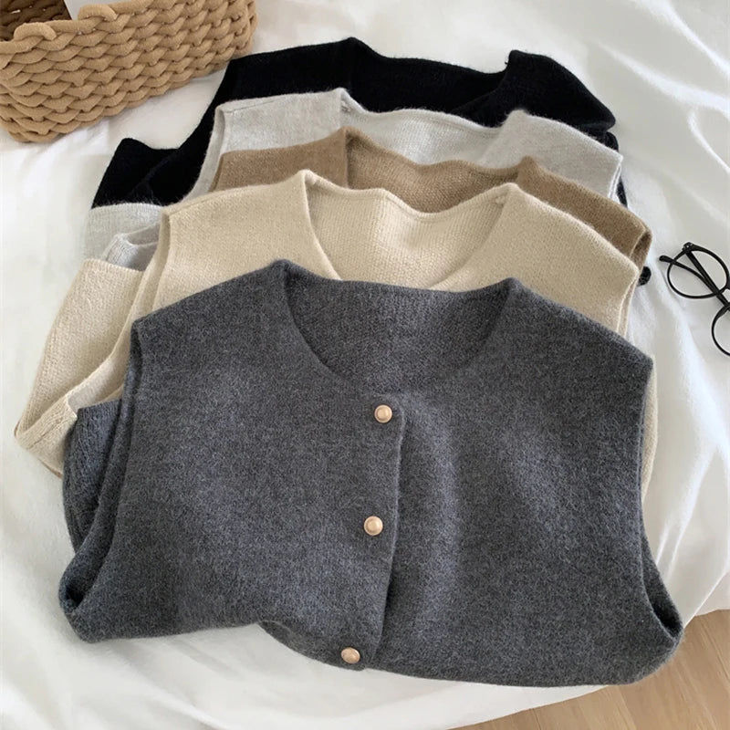 Nordspur | Avelune Sleeveless Button Cardigan