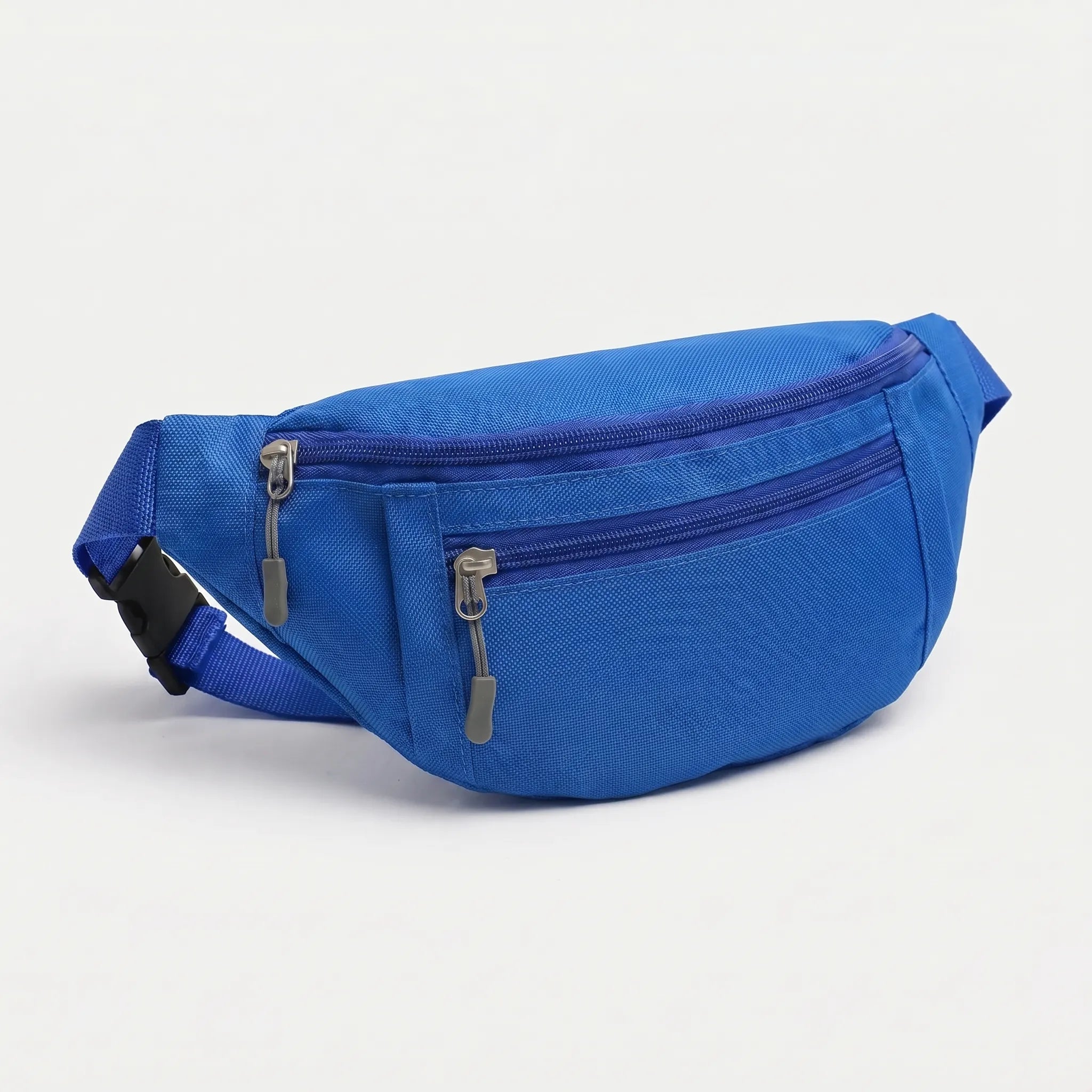 Bauchtasche mit mehreren Reißverschlussfächern und verstellbarem Riemen