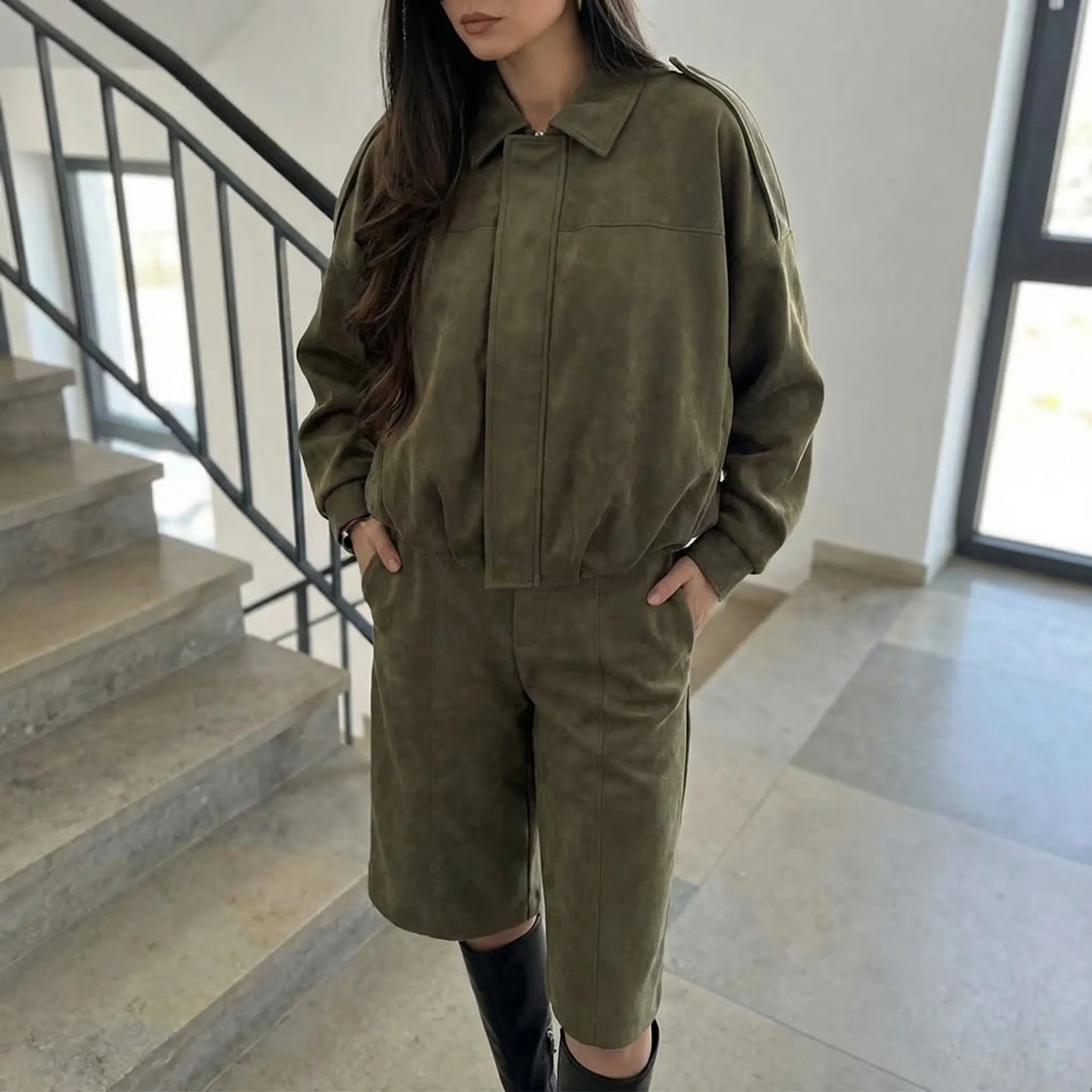 Damen Zweiteiler Set mit High-Waist Shorts und Longline Jacke