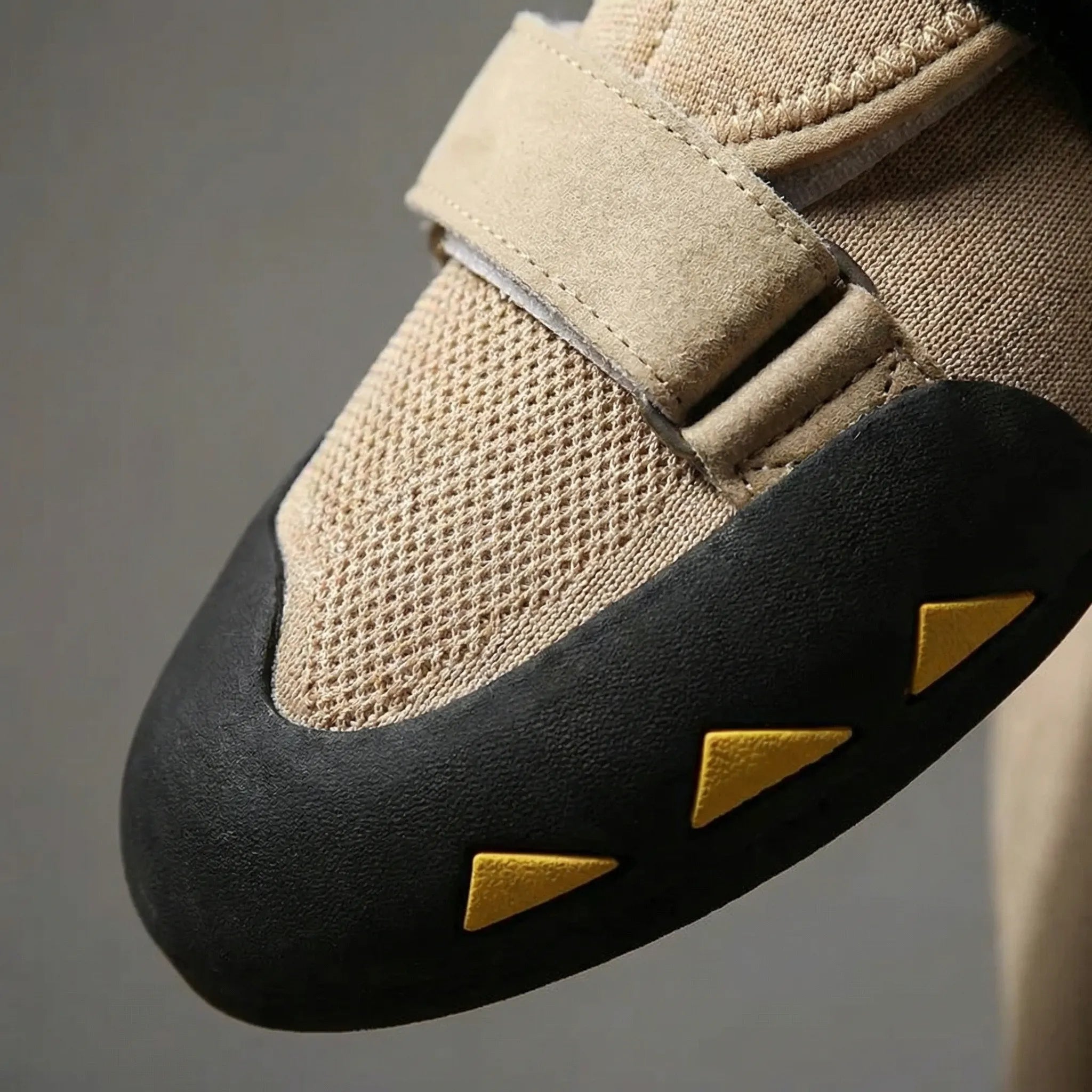 Anfänger-Kletterschuh mit Klettband griffige Gummisohle