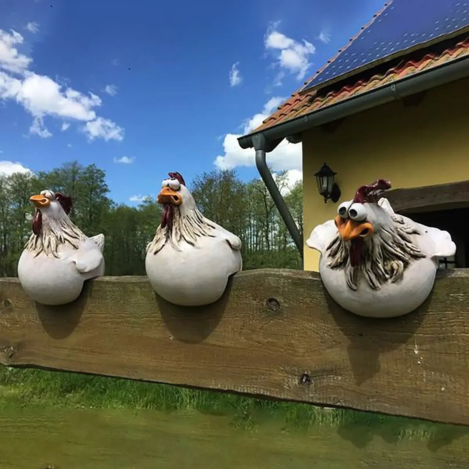 Hühner-Gartenskulpturen für Zäune mit Detailarbeiten und lustige Ausdrücke