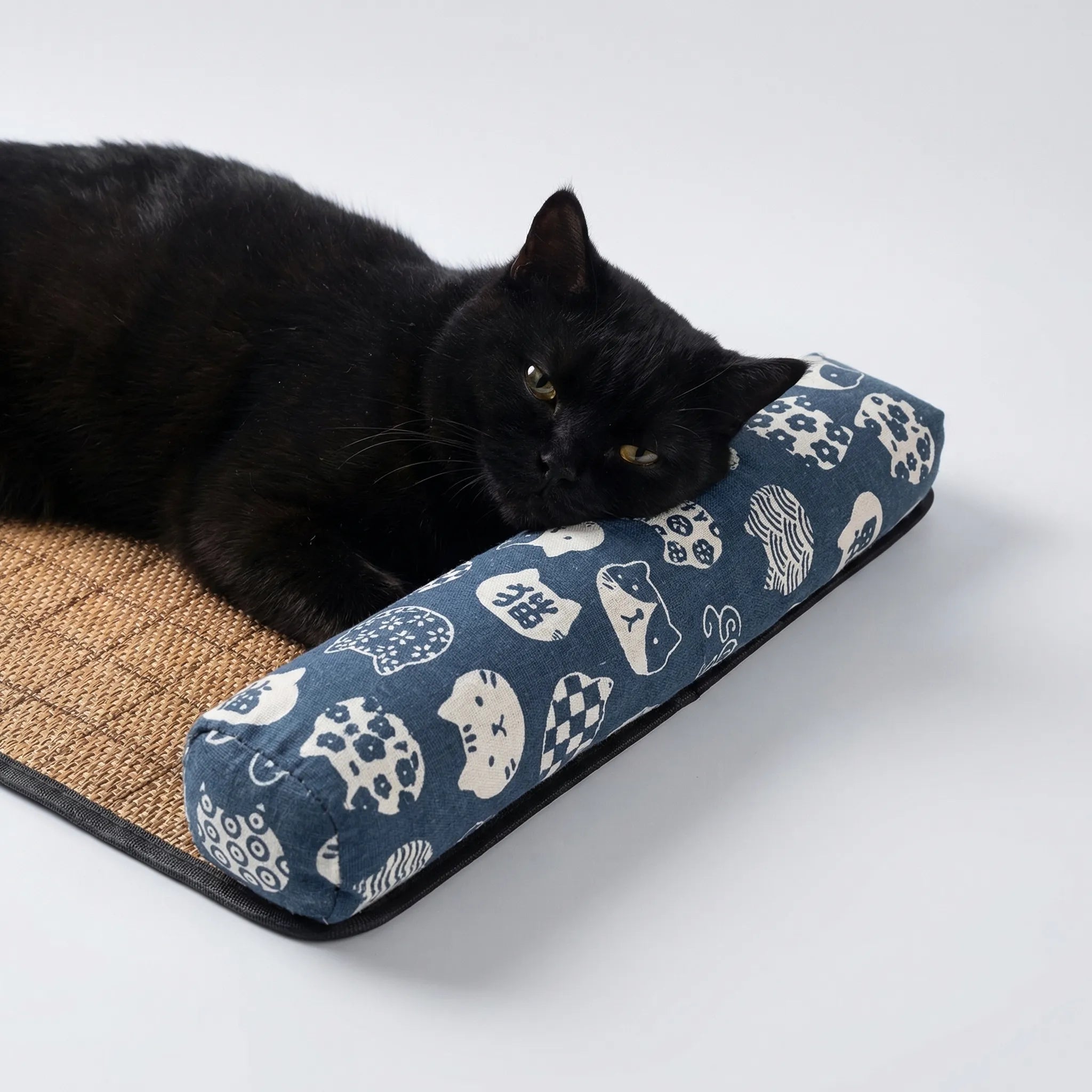 Rattan-Kühlmatte für Haustiere mit Nackenkissen, ideal für Katzen und Hunde