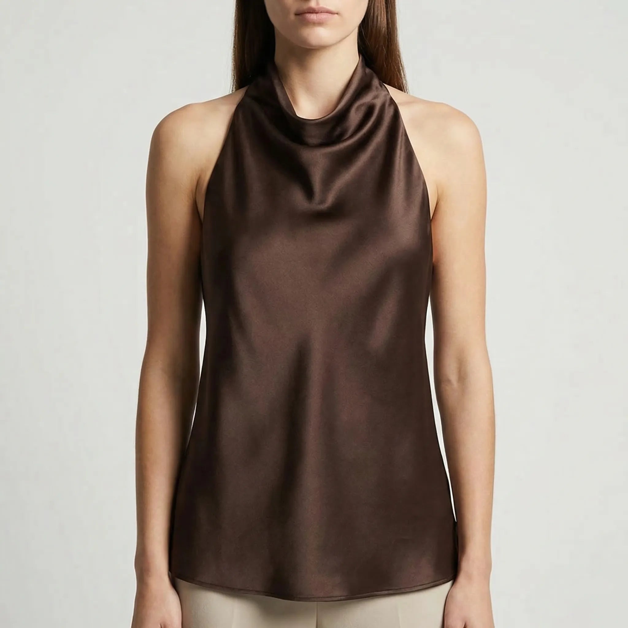 Rückenfreies Neckholder-Camisole mit drapiertem Cowl-Ausschnitt Satinfinish