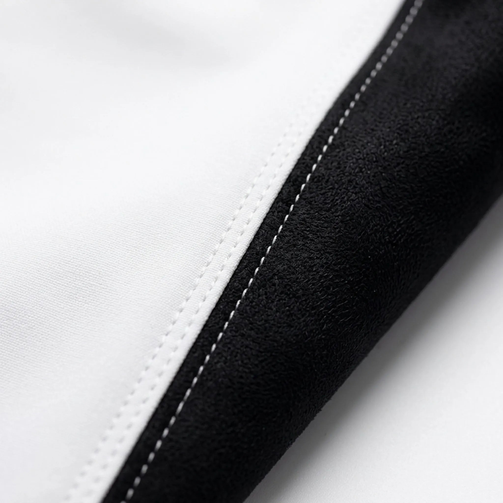 Reitbreeches zweifarbig mit Innenschenkel-Panel und Reißverschlusstaschen