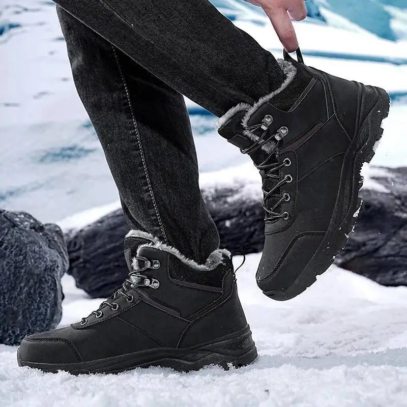 Knöchelhohe Winterstiefel mit rutschfester Sohle und wärmender Polsterung