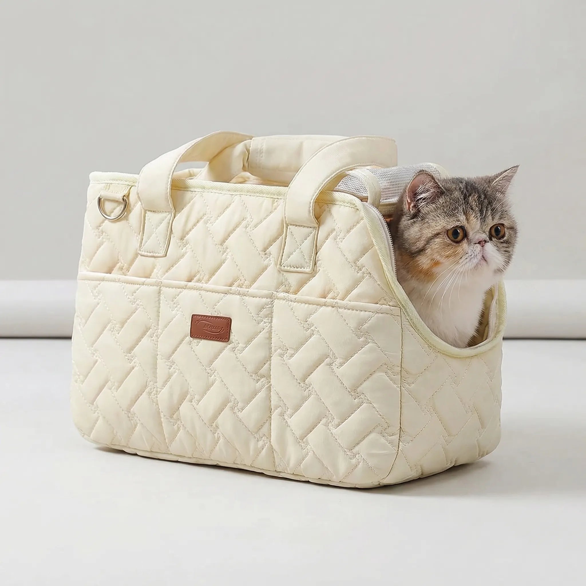 Gesteppte Katzentransporttasche mit atmungsaktivem Mesh und Schultergurt