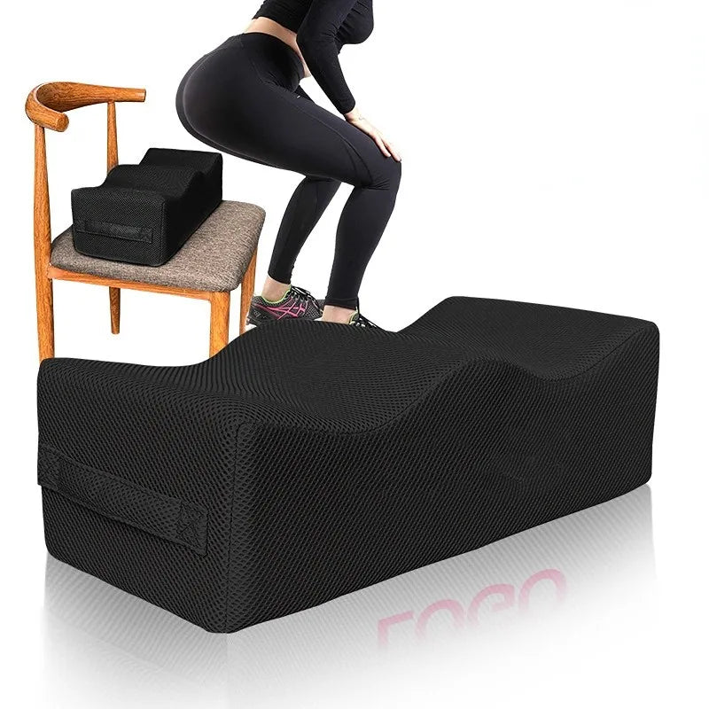 Ergonomisches Sitzkissen nach Operation mit druckentlastender Kontur