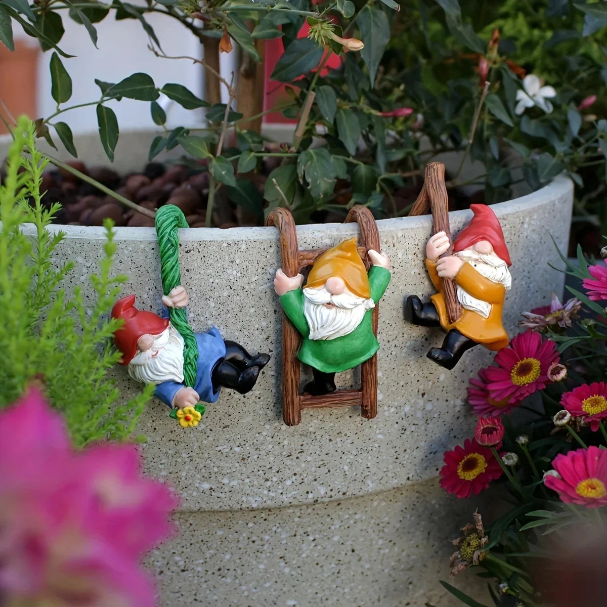 Miniatur-Kletterswerge Figuren Set handbemalte Details Blumentopf