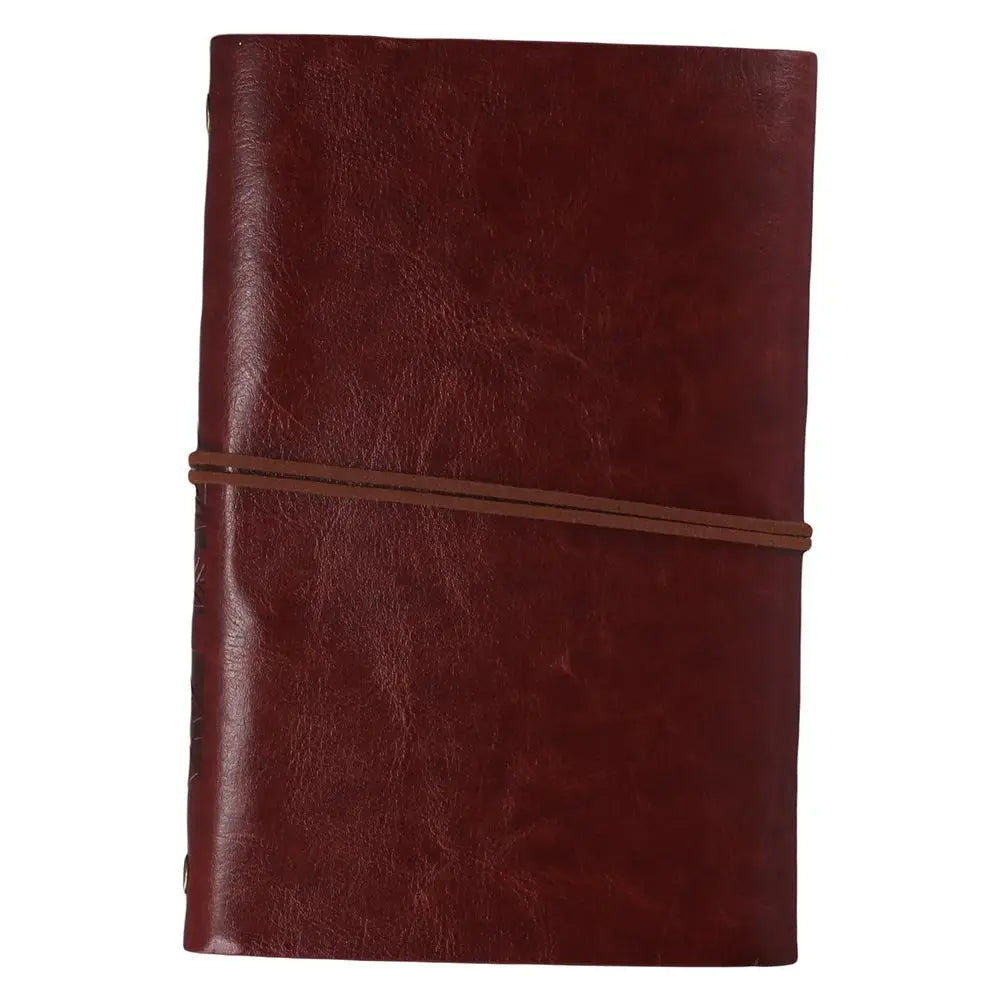 Kompaktes Ringbuch-Journal mit geprägeltem Blatt-Design und Anhängerverschluss