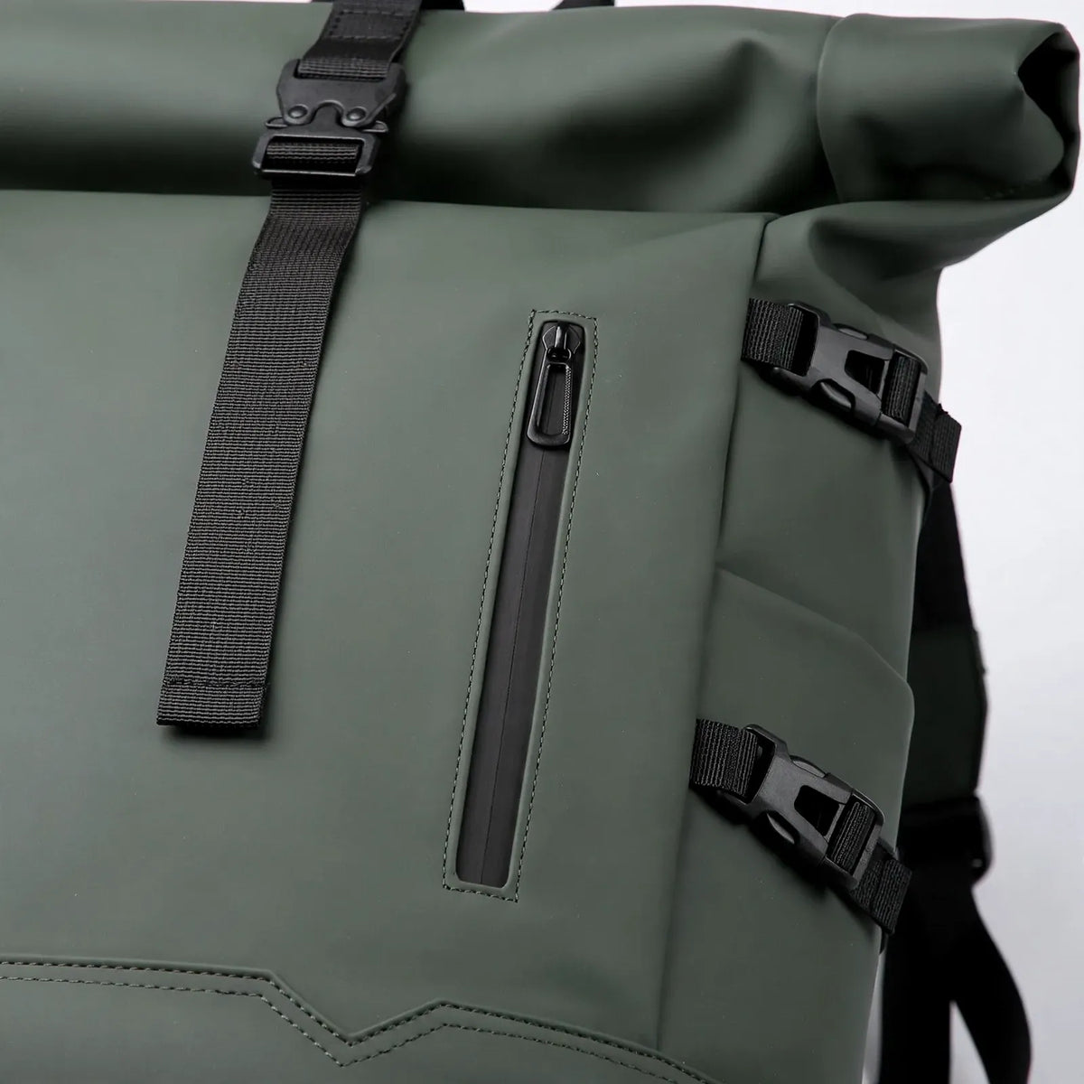 Nordspur | Kallvion Wasserabweisender Kurierrucksack Mit Rolltop Verschluss