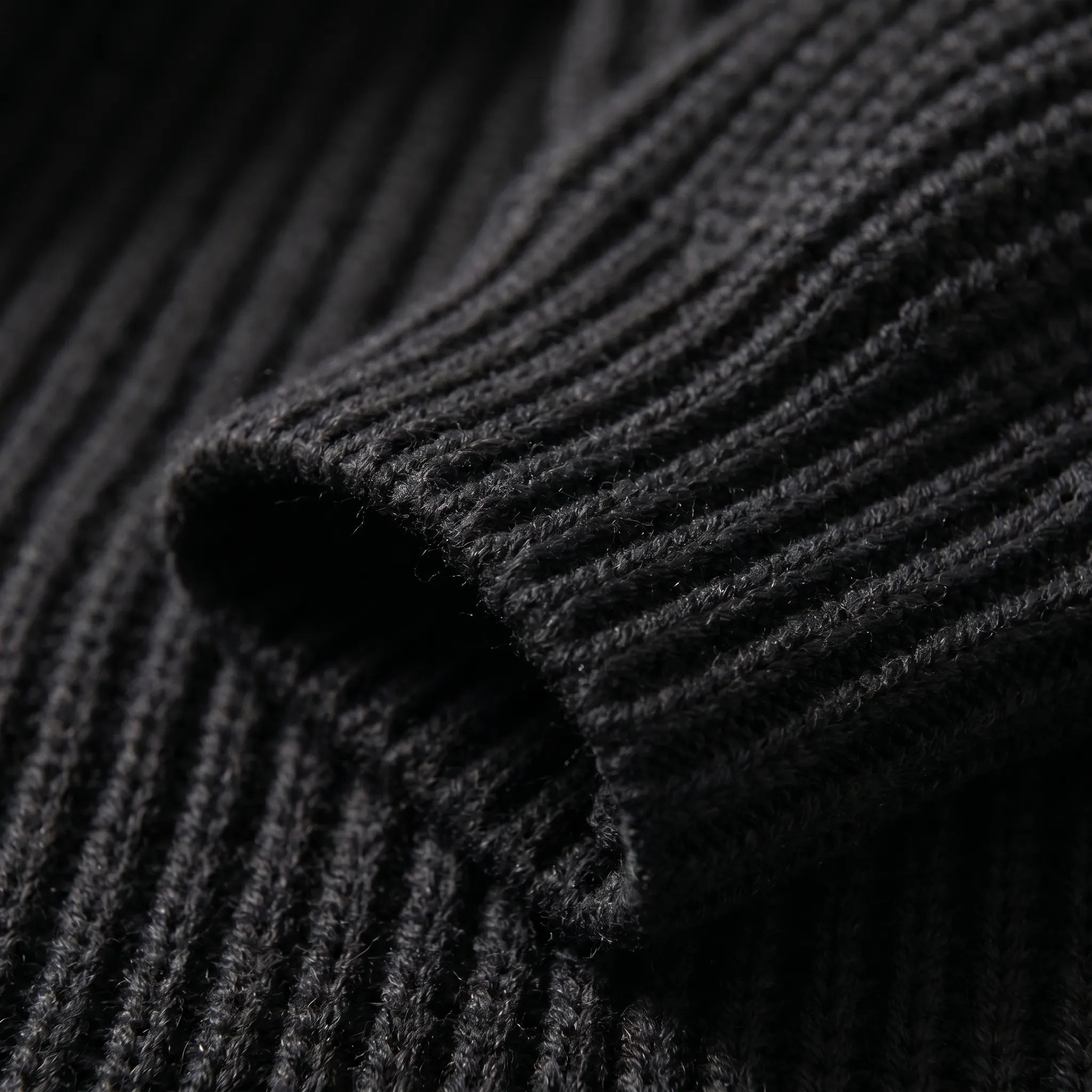 Kurzer Damen-Strickbolero gerippt mit Fledermausärmeln