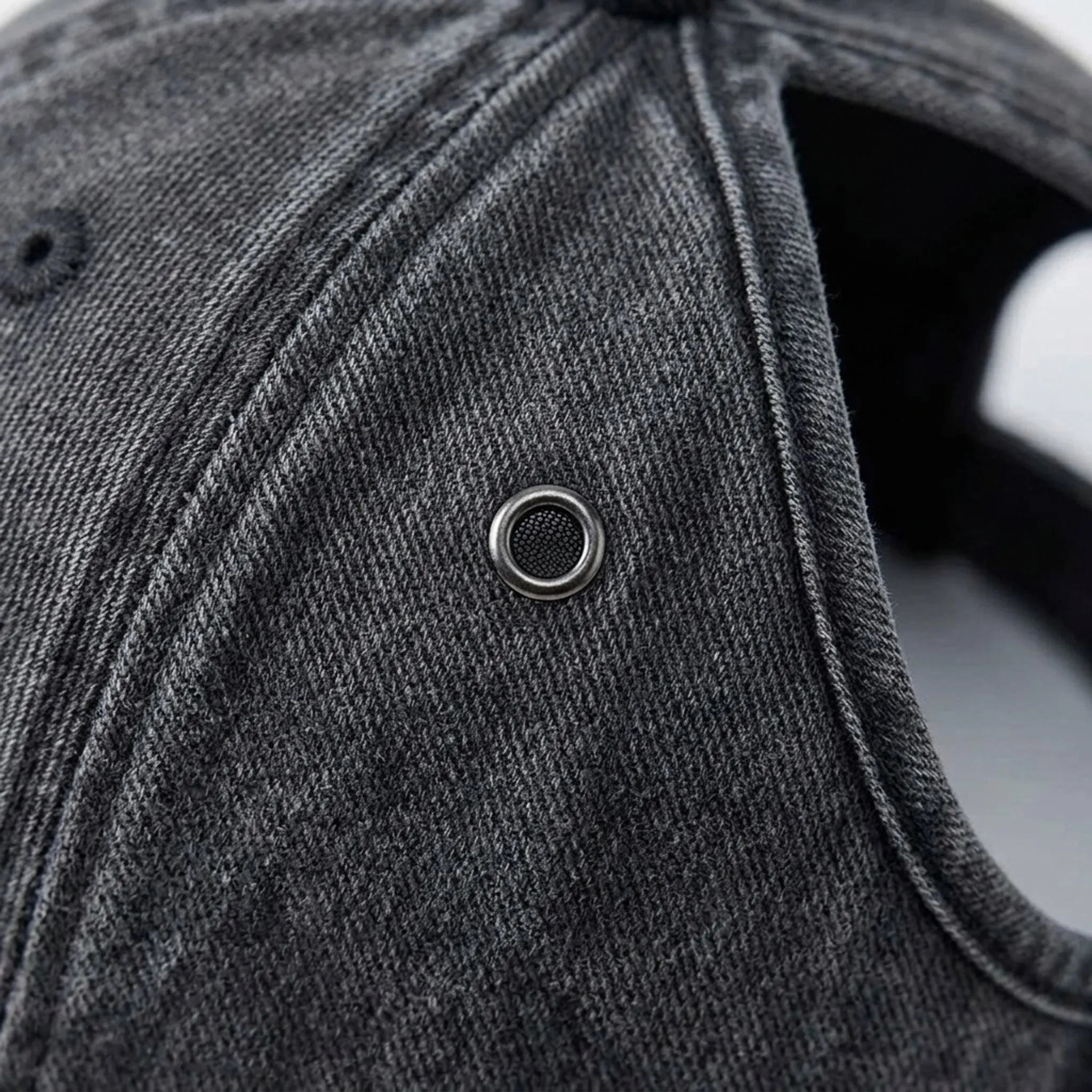 Rückenfrei Baseball-Kappe Pferdeschwanz Hochsteckfrisur Vintage-Washed