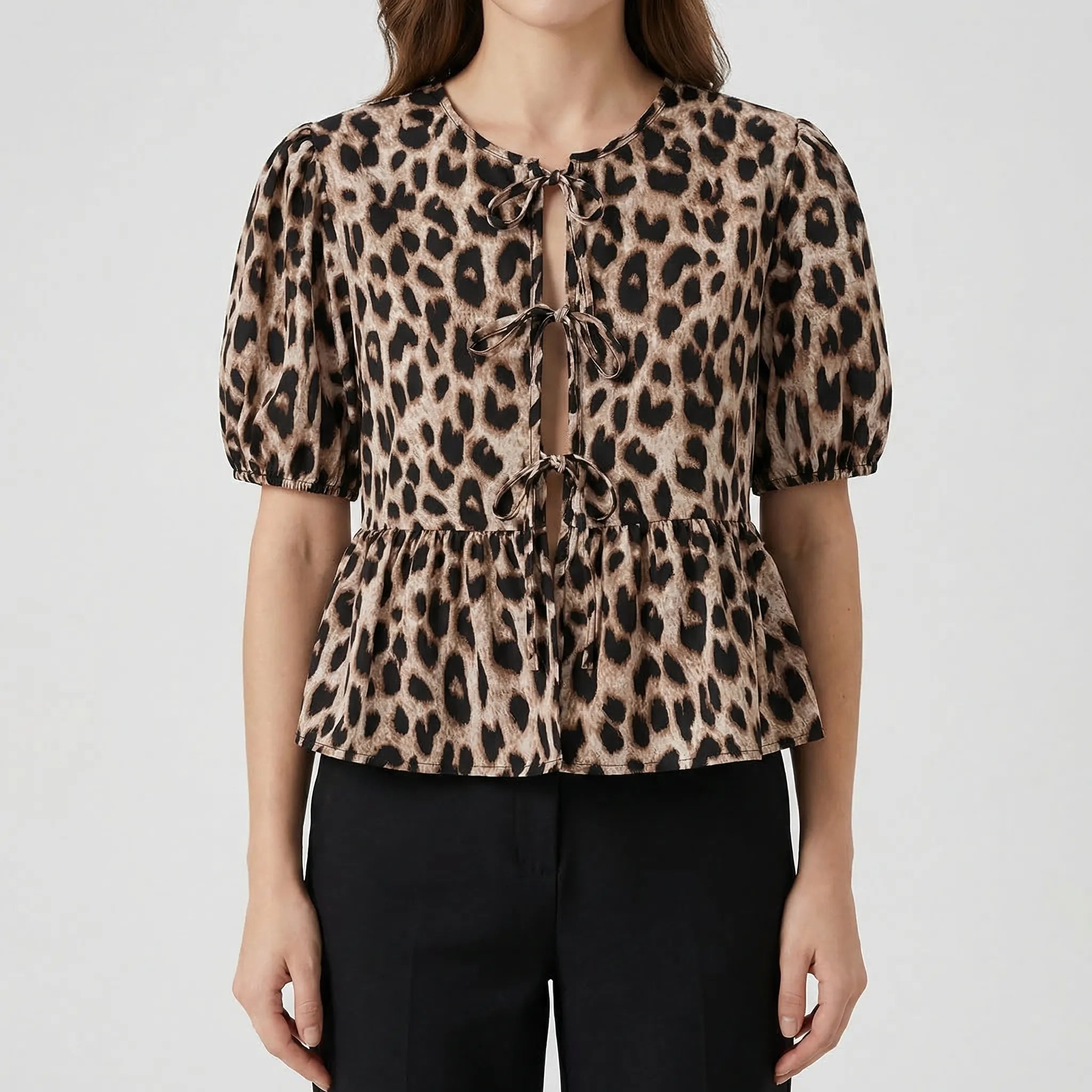 Leopardenmuster Crop Top geraffter Silhouette Puffärmel Rüschensaum