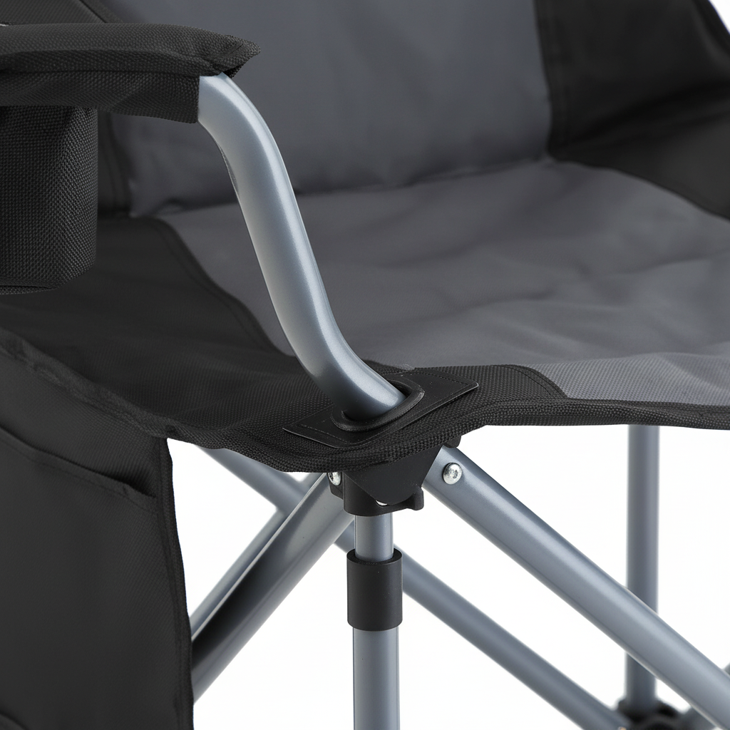 Klappbarer Outdoor-Liegestuhl mit Lendenwirbelstütze und Tragetasche