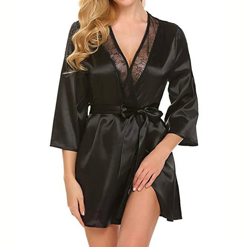 Kurzer Kimono-Morgenmantel mit Spitzenkante elegantes Design