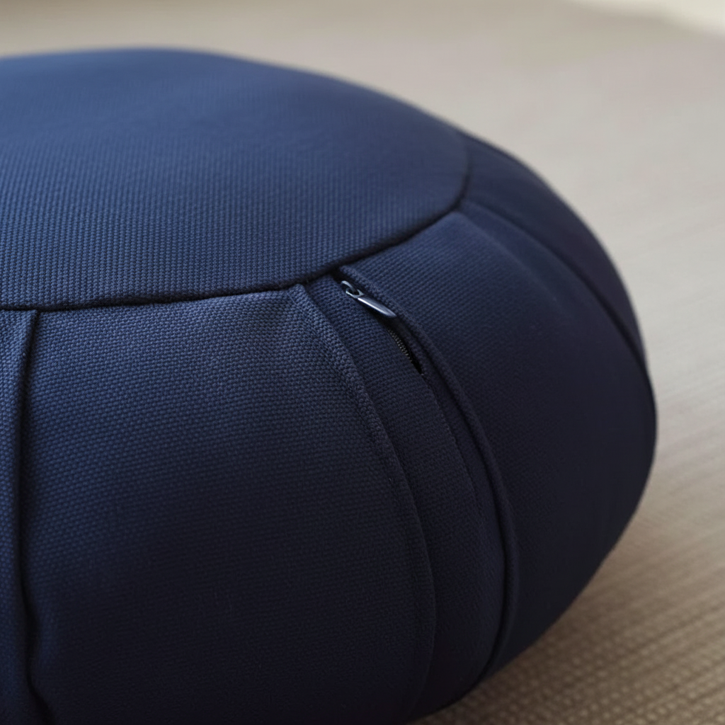 Rundes Meditations-Sitzkissen mit Buchweizenfüllung rutschfest