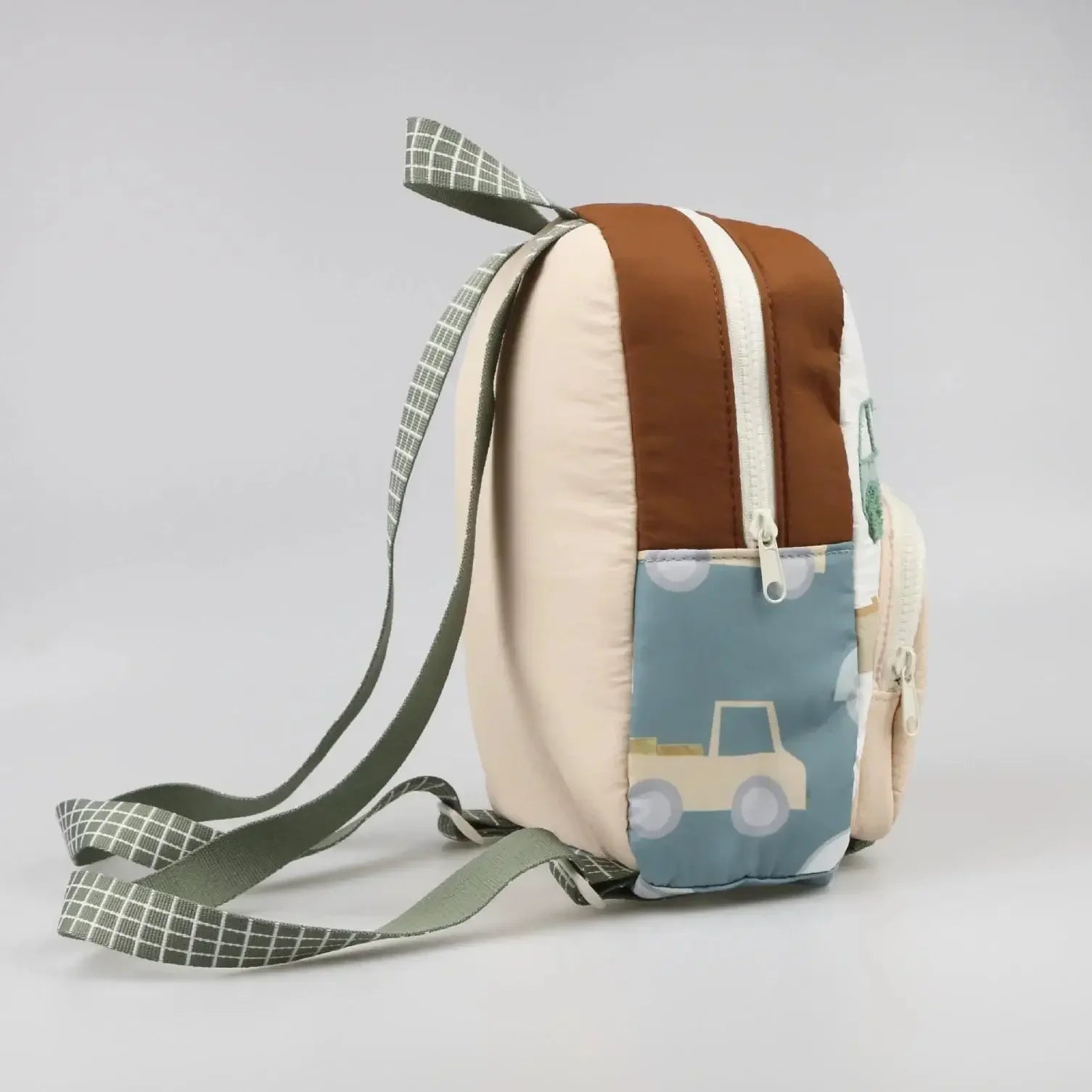 Leichter Canvas-Kinderrucksack mit gepolsterten Schultergurten und Auto-Motiv