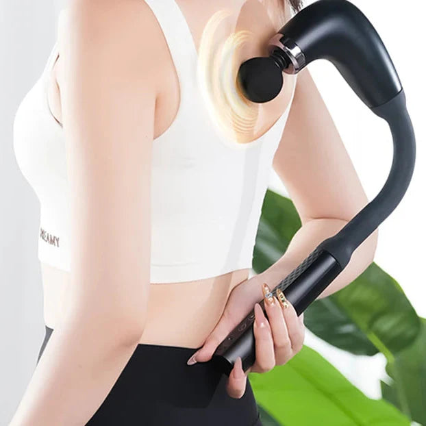 Handgeführter Perkussions-Massager mit ergonomischem Griff und austauschbaren Köpfen