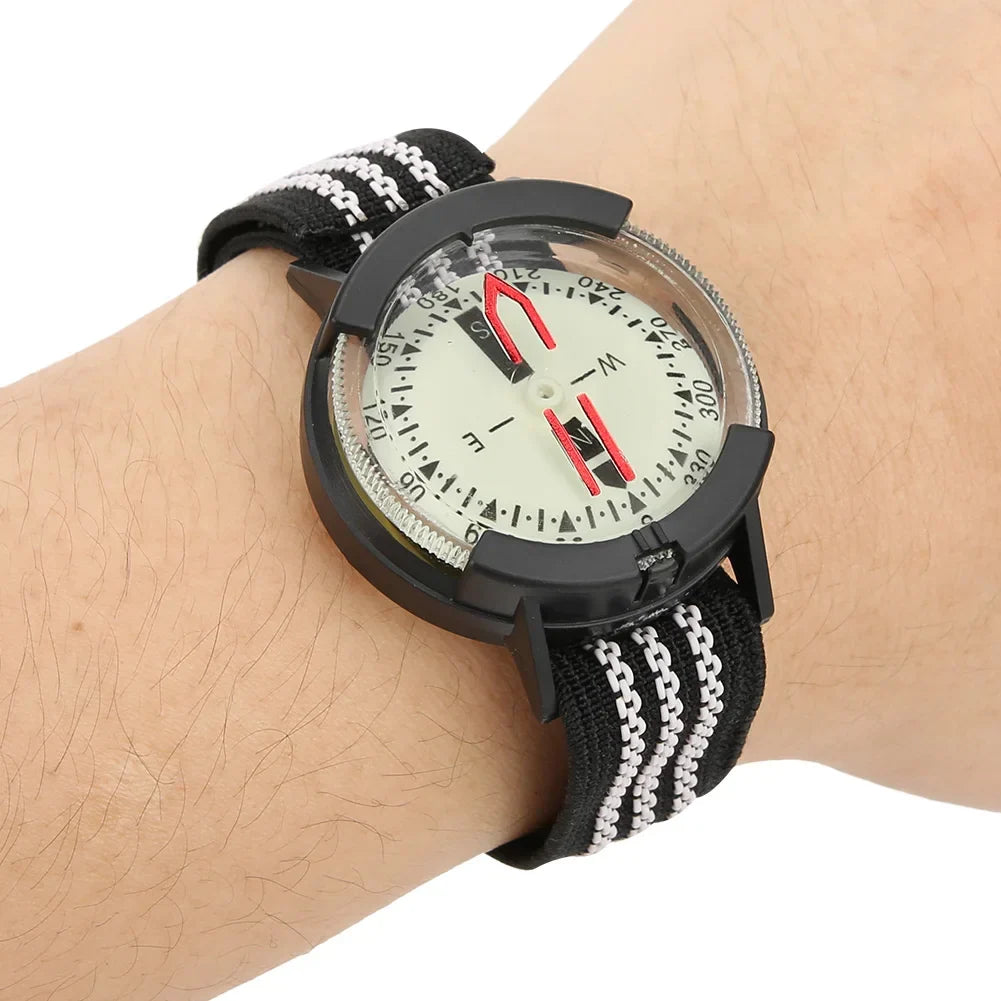 Armband-Navigationskompass mit leuchtendem Zifferblatt für Outdoor-Navigation