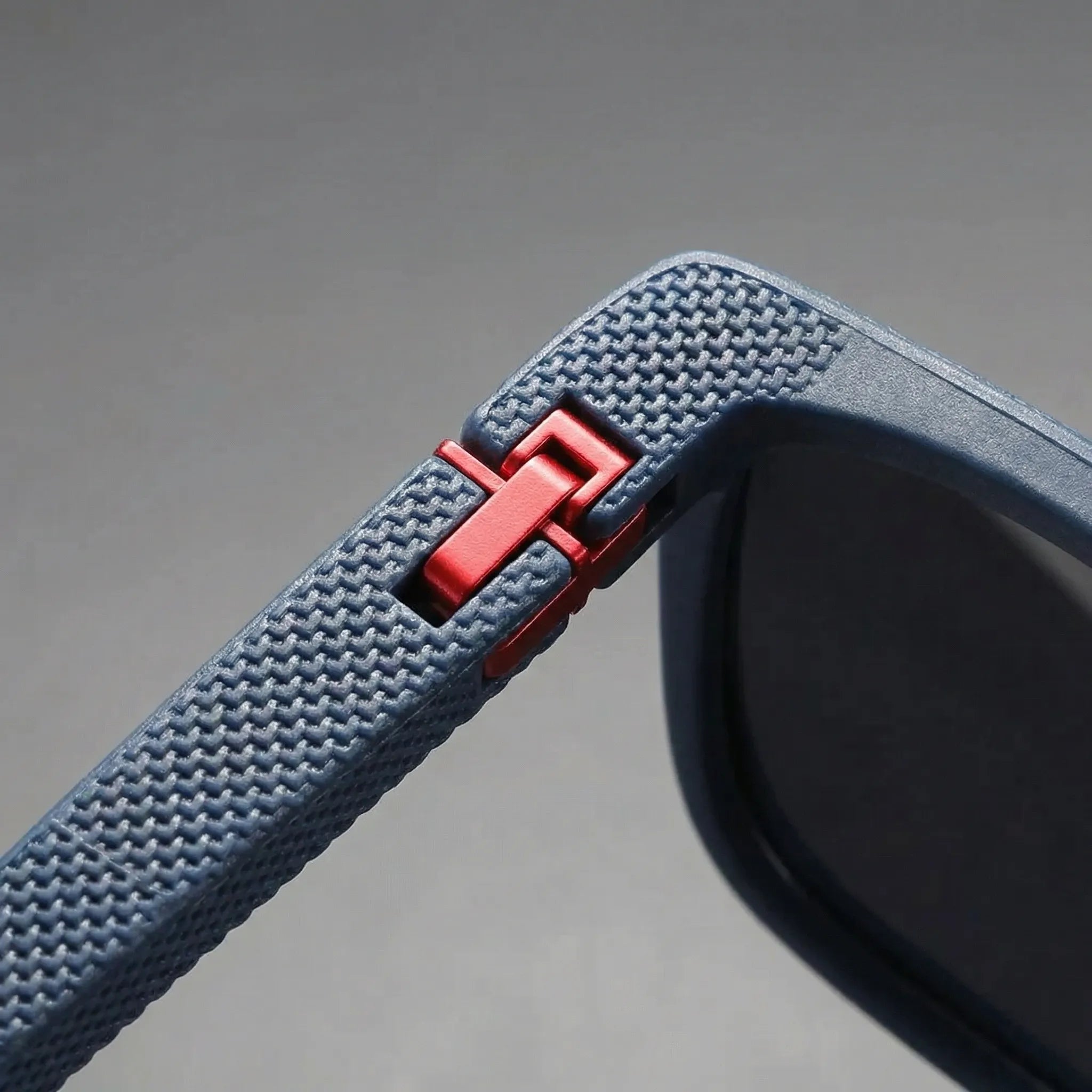 Polarisierte Sportsonnenbrille quadratischer Rahmen mit flexiblem Material