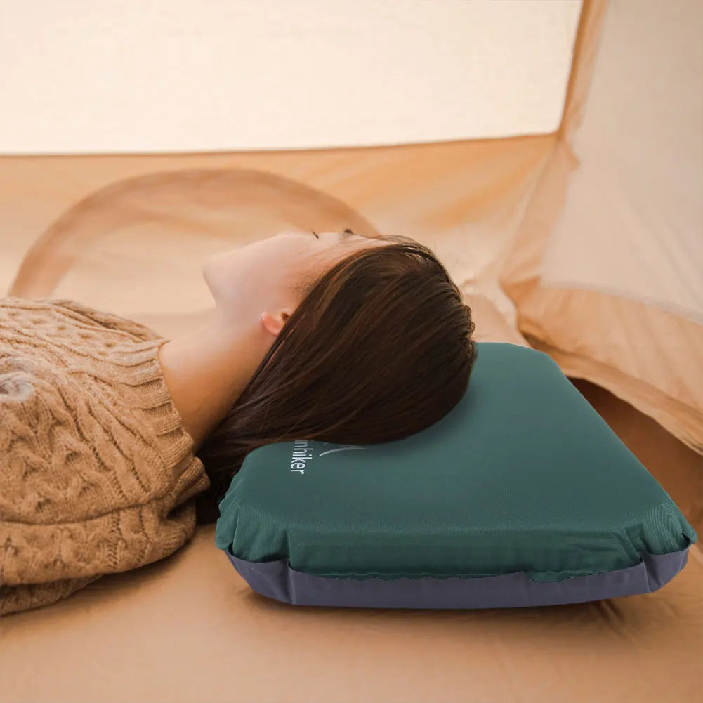 Ultraleichtes Campingkissen selbstaufblasbar mit ergonomischer Stütze