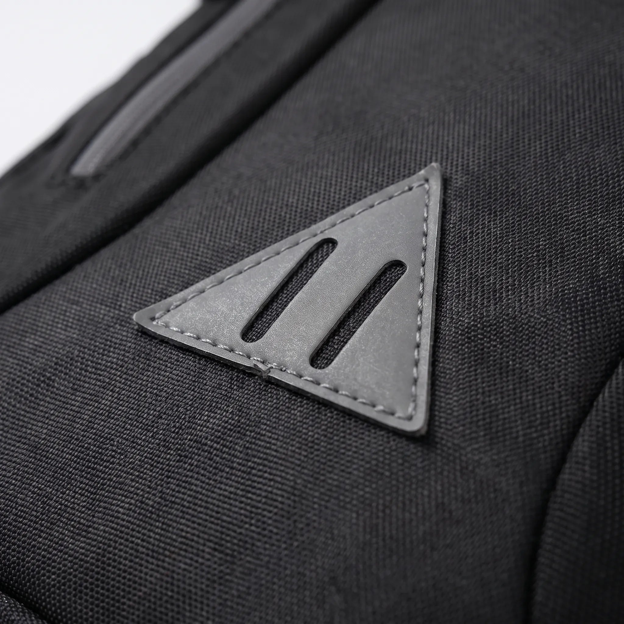 Wanderrucksack mit mehreren Fächern wasserabweisendes Nylon