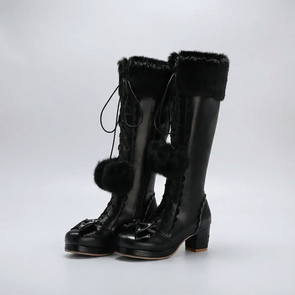 Kniehohe Lolita-Stiefel mit Kunstfell und Spitzenmuster