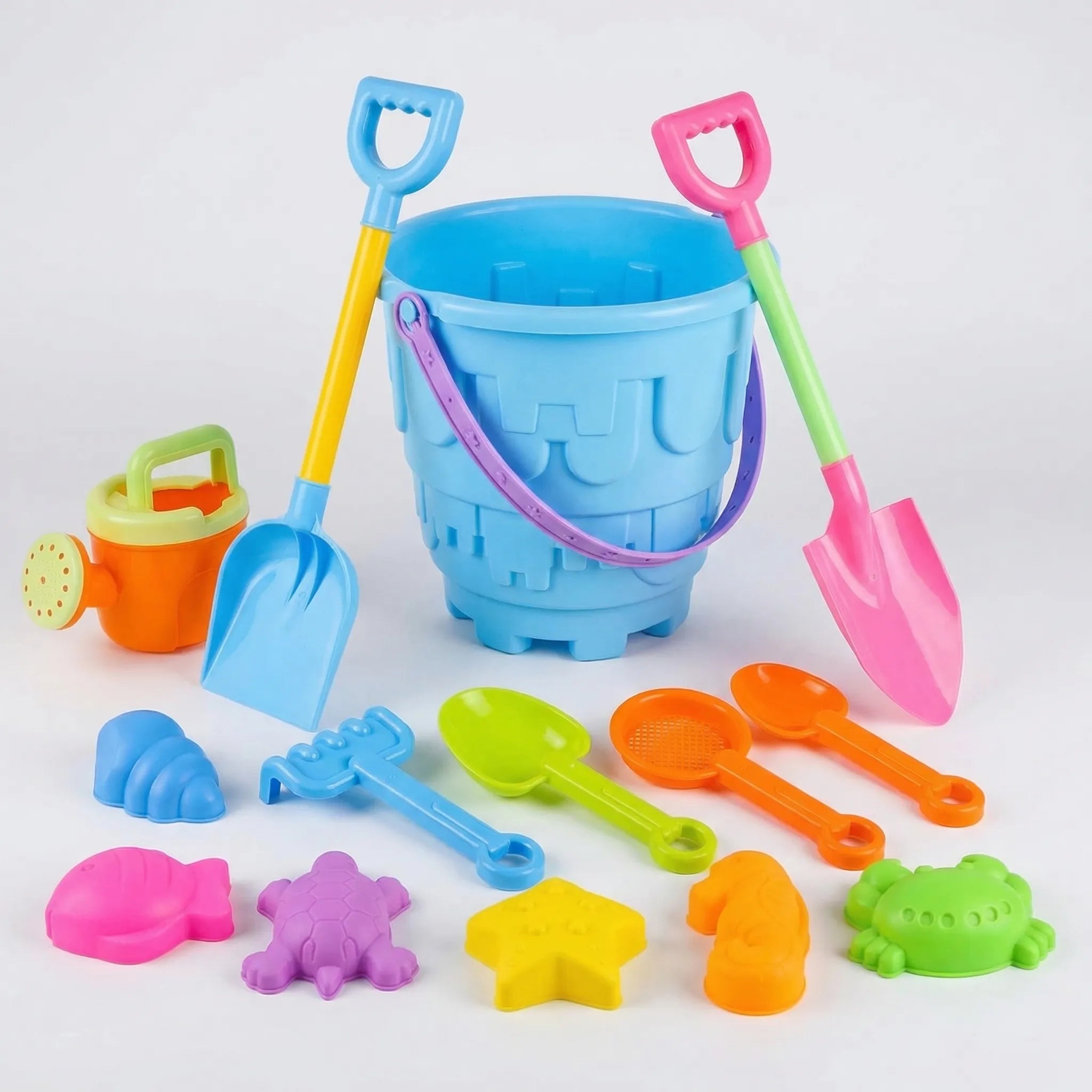 Strandspielzeug-Set für Kinder mit Eimer, Schaufel und Sandförmchen