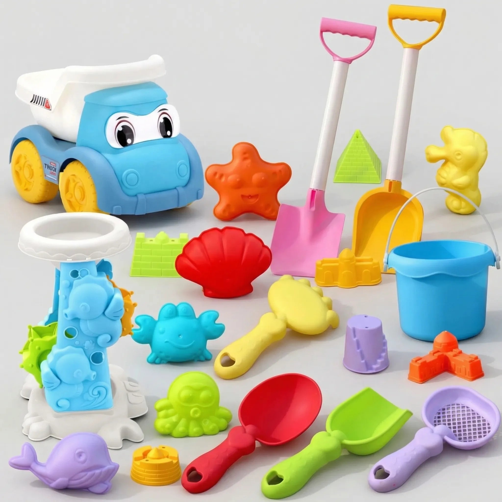 Kinder Strandspielzeug Set mit Lastwagen, Eimern und Sandformen