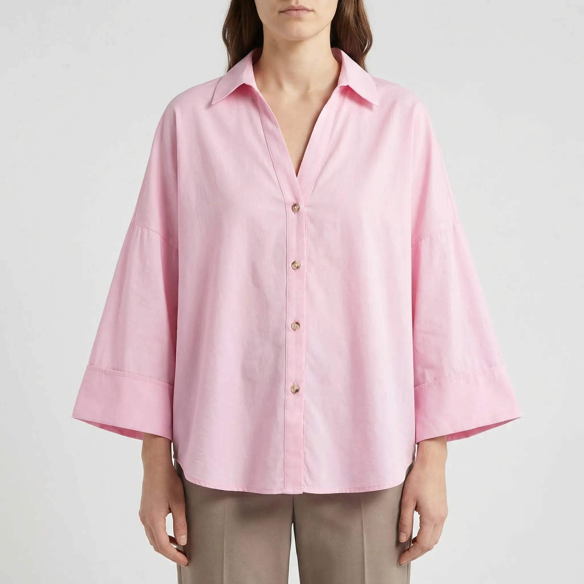 Breitleinen-Bluse mit asymmetrischem Saum und Johnny-Kragen Knopfleiste
