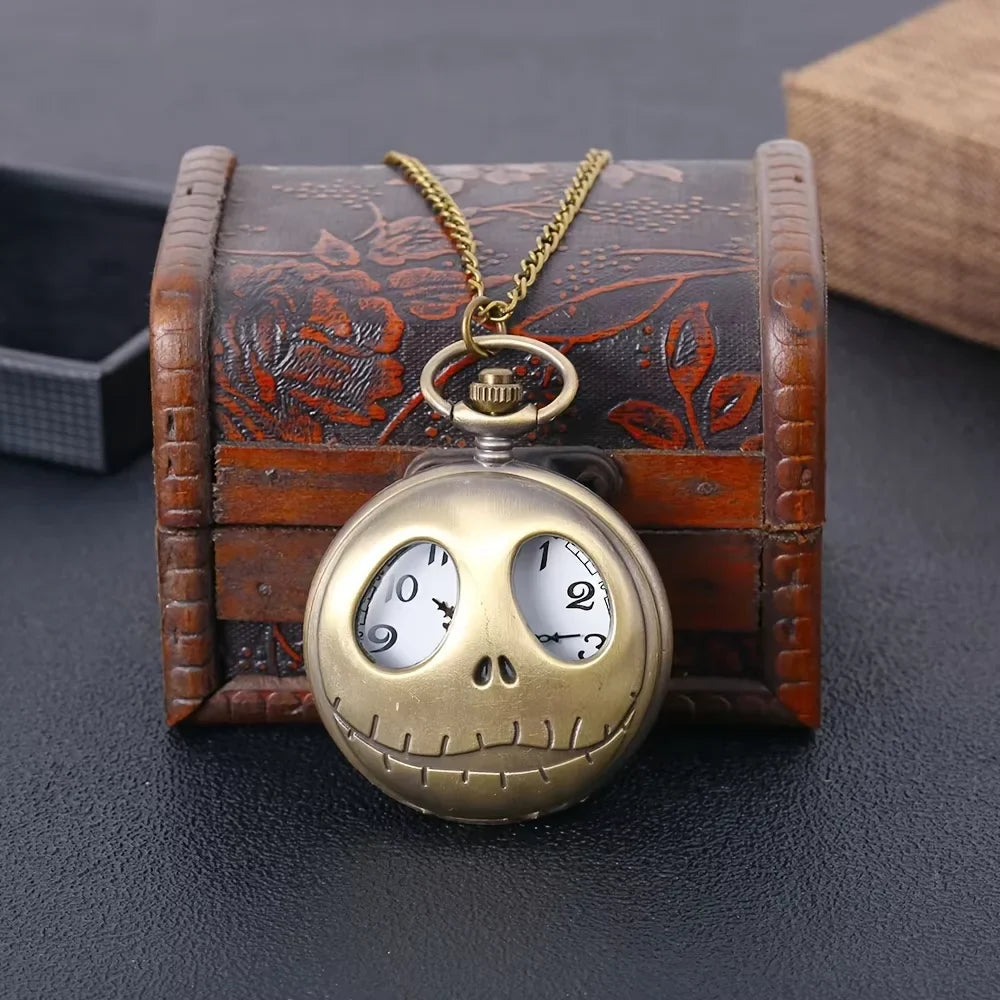 Vintage-Anhängeruhr mit Totenkopf-Design und augenförmigen Zifferblattfenstern