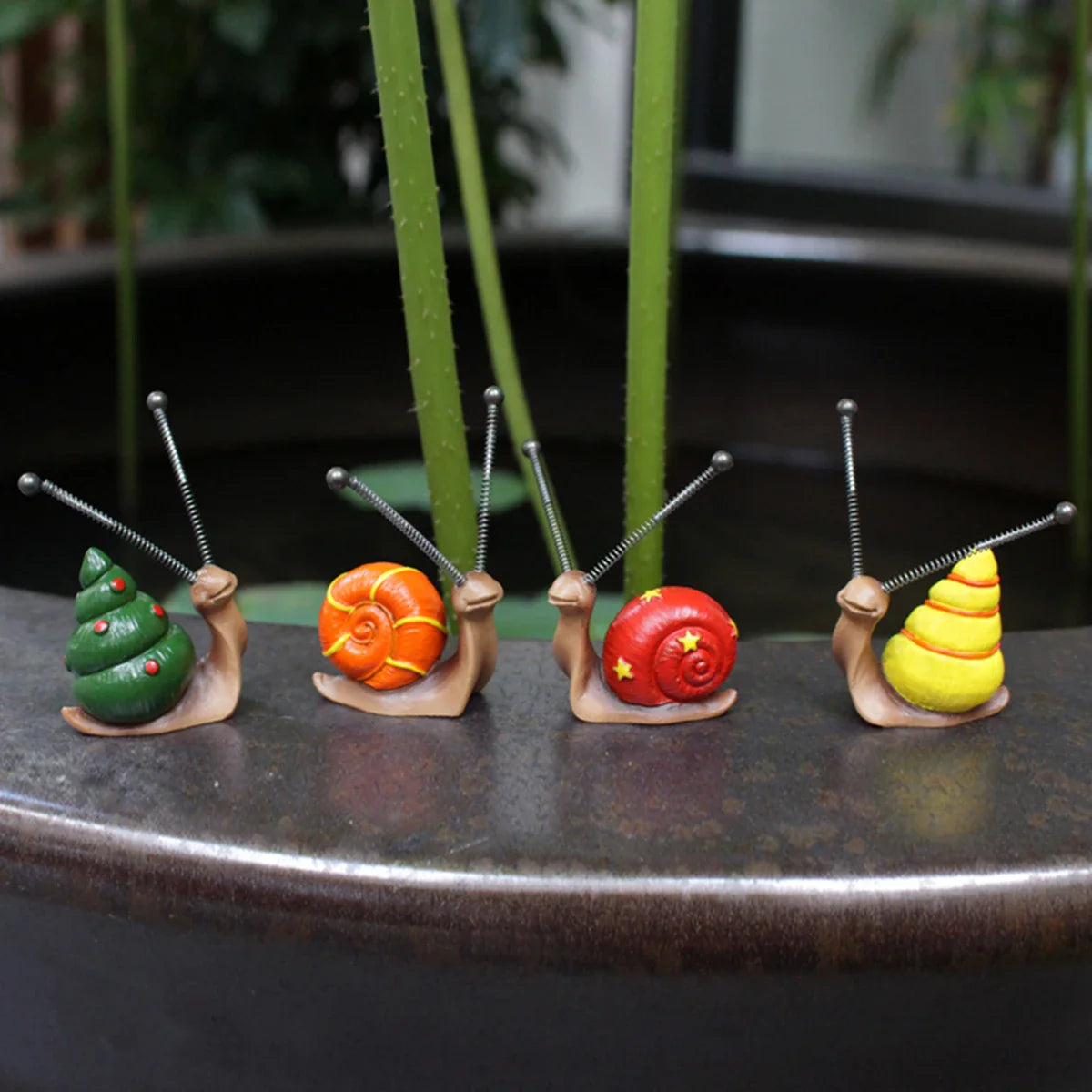 Mini-Schneckenfiguren handgemalt mit Spiralantennen für Blumentöpfe