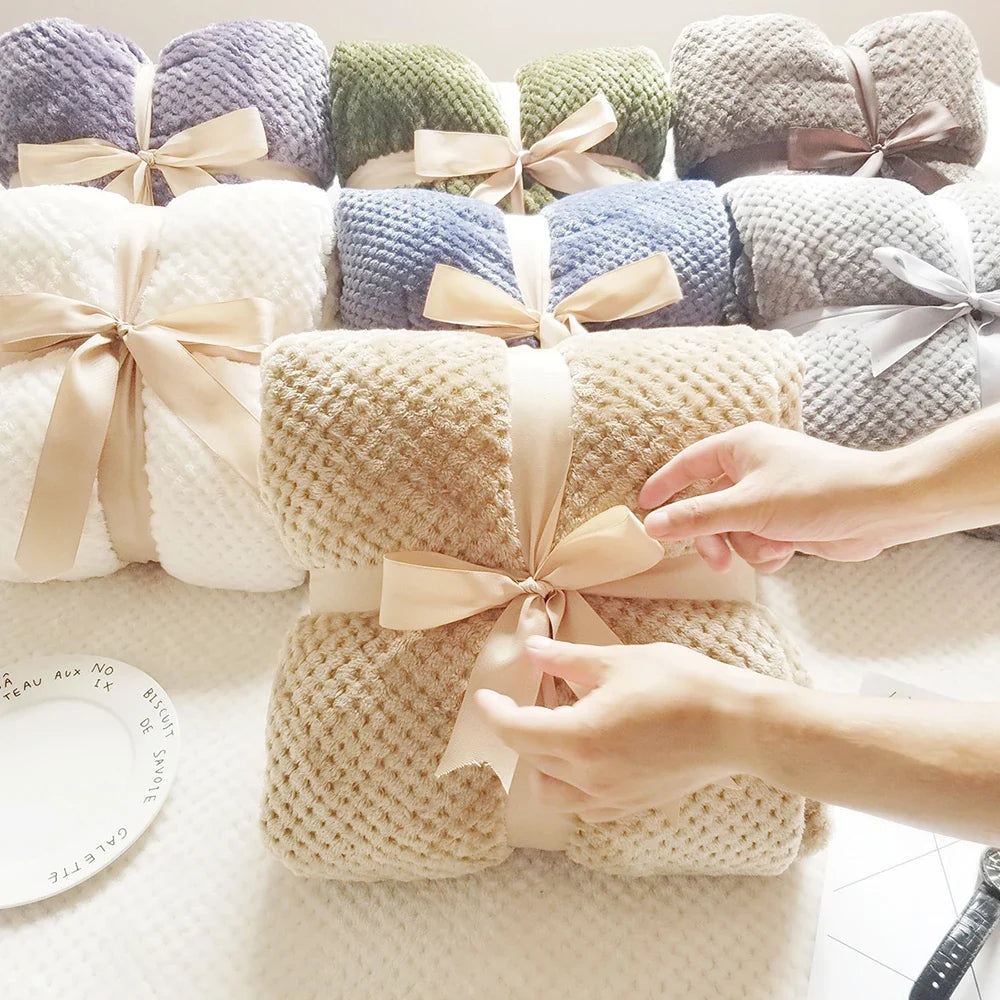 Dicke warme Wurfdecke mit weicher Strickstruktur pilling-resistent