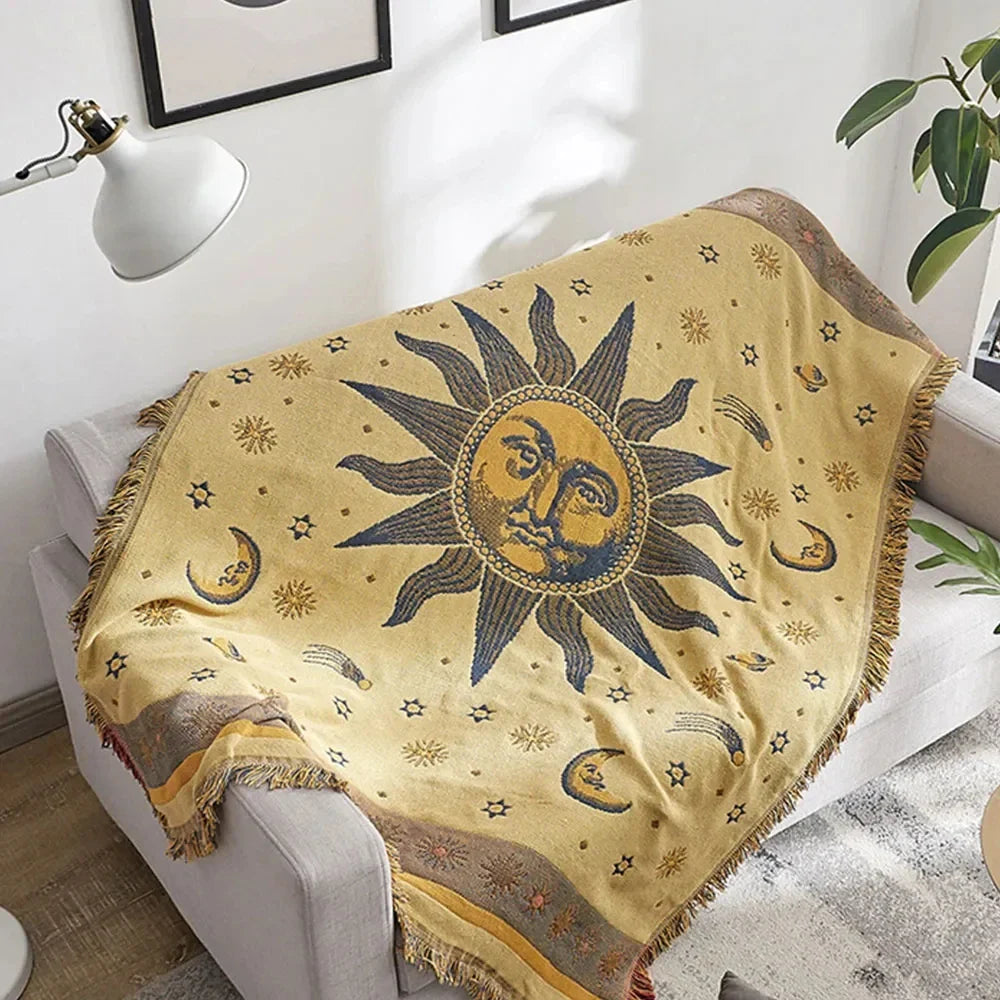 Bohemische Tagesdecke mit Himmelsmotiv und Fransen