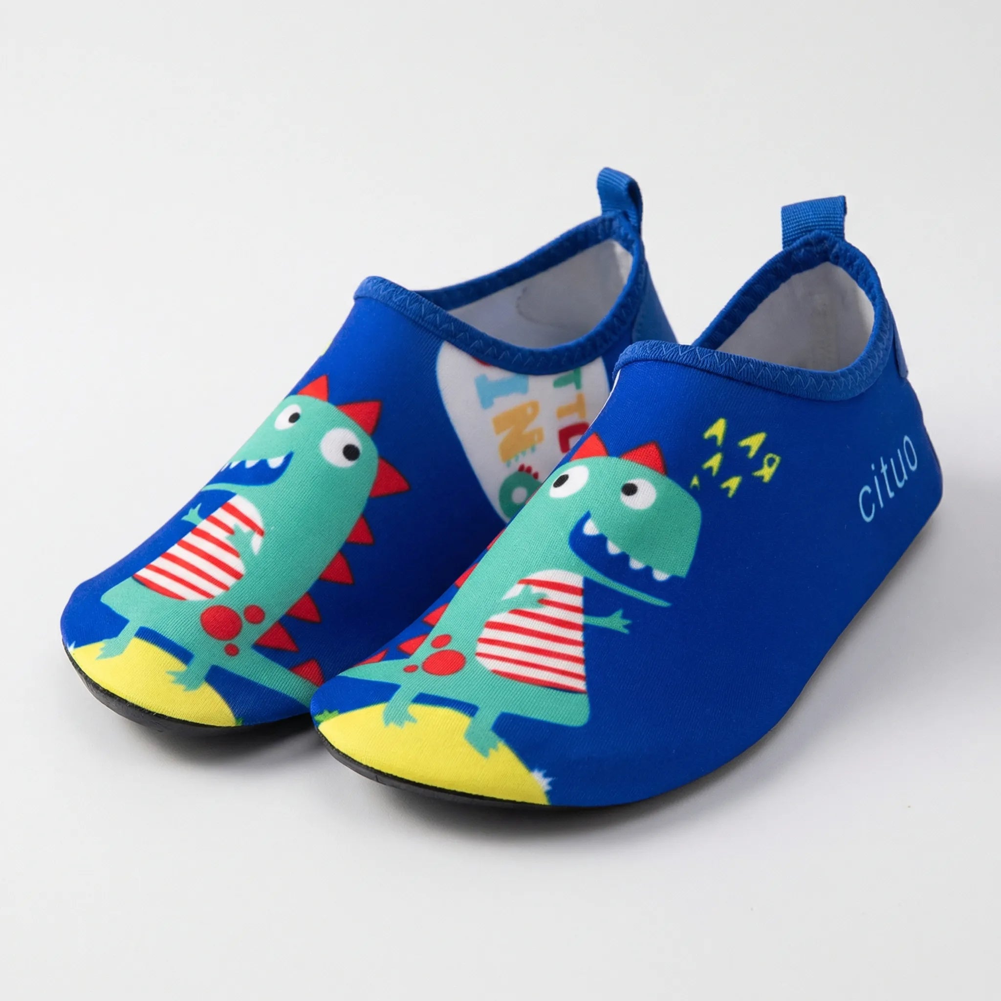 Kinderwasserschuhe leicht rutschfest bunte Designs Strand Pool